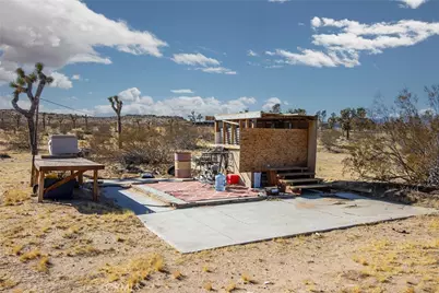 4 Burke Road, Landers, CA 92285 - Photo 5