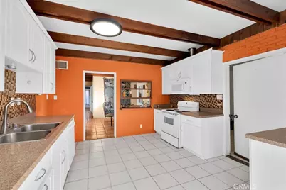 72244 Sunnyslope Drive, 29 Palms MCB, CA 92277 - Photo 15