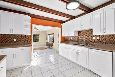 72244 Sunnyslope Drive, 29 Palms MCB, CA 92277 - Photo 13