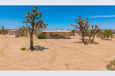 58382 Sunny Sands Drive, Yucca Valley, CA 92284 - Photo 3
