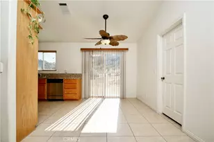 60917 Navajo, Joshua Tree, CA 92252 - Photo 11