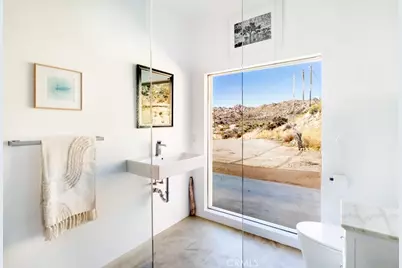 6595 Pioneertown, Yucca Valley, CA 92284 - Photo 19