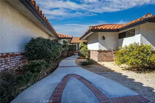 9200 Fortuna, Yucca Valley, CA 92284 - Photo 3