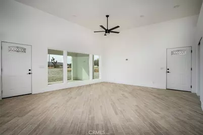 62474 Golden, Joshua Tree, CA 92252 - Photo 11