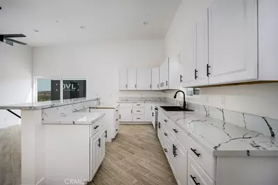 62474 Golden, Joshua Tree, CA 92252 - Photo 17