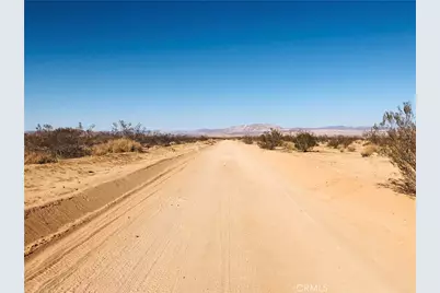 2 Venus Street, Joshua Tree, CA 92252 - Photo 9