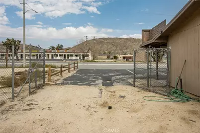 55971 29 Palms, Yucca Valley, CA 92284 - Photo 5