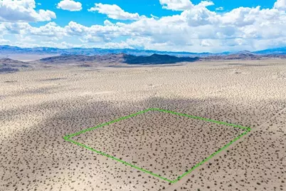 62 Lucille Lane, Joshua Tree, CA 92252 - Photo 13