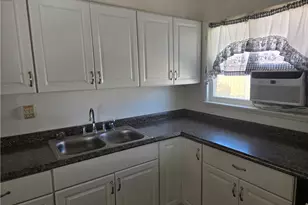 6163 Sun Ct, 29 Palms MCB, CA 92277 - Photo 5