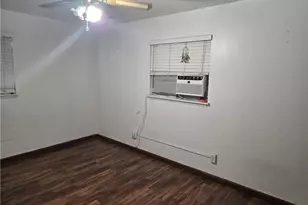 6163 Sun Ct, 29 Palms MCB, CA 92277 - Photo 13