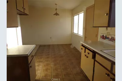 6810 Maude Adams, 29 Palms MCB, CA 92277 - Photo 5