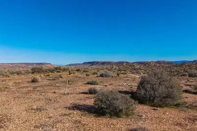 3263 Apache Pass / Bypass, Pioneertown, CA 92268 - Photo 9