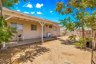 7337 Condalia, Yucca Valley, CA 92284 - Photo 35