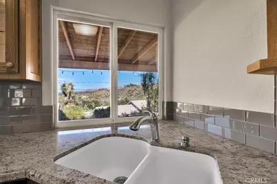 7655 Ventura, Yucca Valley, CA 92284 - Photo 19