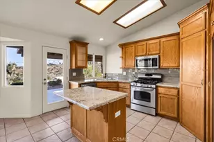 7655 Ventura, Yucca Valley, CA 92284 - Photo 15