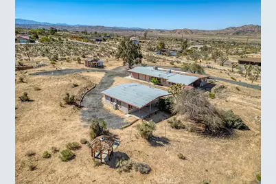 61375 Latham Trail, Joshua Tree, CA 92252 - Photo 29