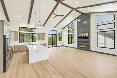 445 Woodcreek, Big Bear City, CA 92314 - Photo 19