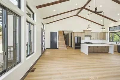 445 Woodcreek, Big Bear City, CA 92314 - Photo 17