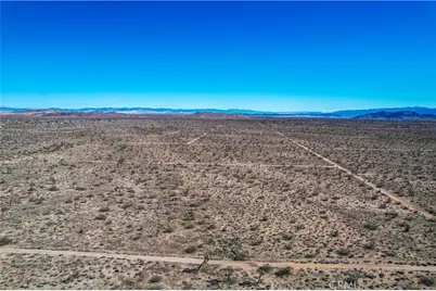 777 La Brisa Road, Yucca Valley, CA 92284 - Photo 13