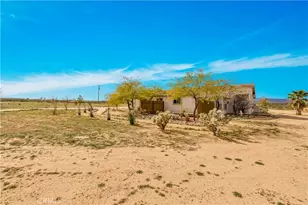 492 Surrey Ave, Landers, CA 92284 - Photo 31