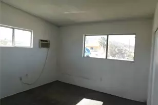 7491 Sherman Hoyt, 29 Palms MCB, CA 92277 - Photo 13