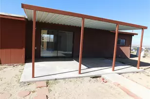7491 Sherman Hoyt, 29 Palms MCB, CA 92277 - Photo 3