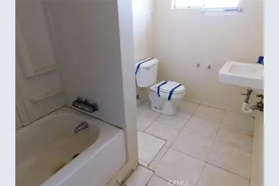 7491 Sherman Hoyt, 29 Palms MCB, CA 92277 - Photo 11