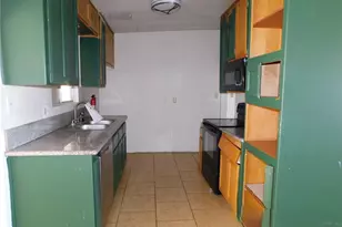 7491 Sherman Hoyt, 29 Palms MCB, CA 92277 - Photo 9