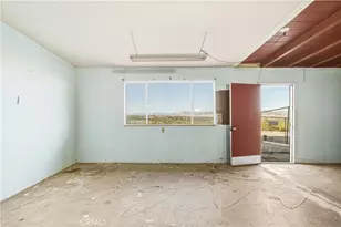 73079 Siesta, 29 Palms MCB, CA 92277 - Photo 19