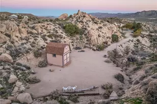 57710 Bandera Rd, Yucca Valley, CA 92284 - Photo 33