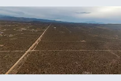 2602 Warren Vista Avenue, Yucca Valley, CA 92285 - Photo 9