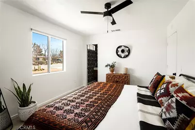 7566 Shawnee, Yucca Valley, CA 92284 - Photo 19