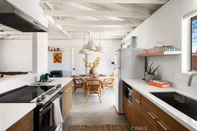 7566 Shawnee, Yucca Valley, CA 92284 - Photo 5