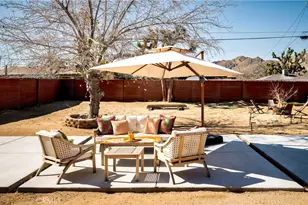 7566 Shawnee, Yucca Valley, CA 92284 - Photo 21