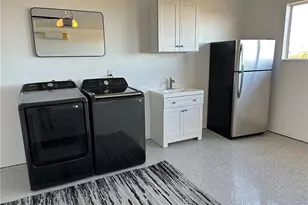 475 Fairacres Ln, Landers, CA 92285 - Photo 29