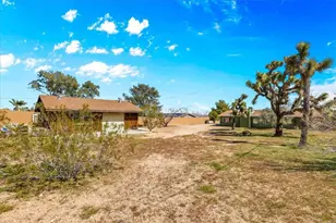 4808 Camarilla Ave, Yucca Valley, CA 92284 - Photo 35