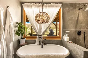 5517 Bartlett Mountain Rd, Joshua Tree, CA 92252 - Photo 31