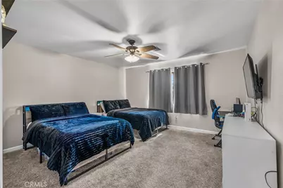 7686 Hilton Avenue, Yucca Valley, CA 92284 - Photo 13