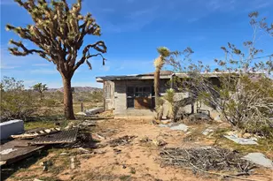 59230 Phillipi, Landers, CA 92285 - Photo 17