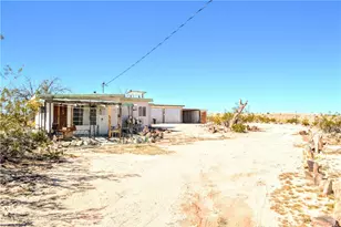 4040 Peter Rabbit, 29 Palms MCB, CA 92277 - Photo 25