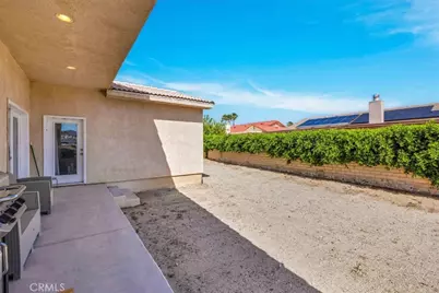 64586 Brae Burn Avenue, Desert Hot Springs, CA 92240 - Photo 27