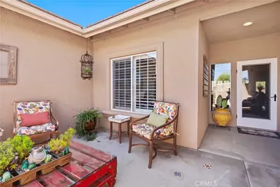 8148 Emerson Avenue, Yucca Valley, CA 92284 - Photo 3