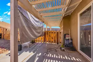 5279 Verenda Ave, 29 Palms MCB, CA 92277 - Photo 29