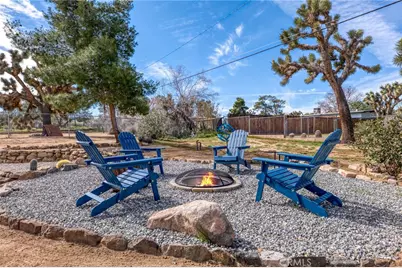 7432 Dumosa, Yucca Valley, CA 92284 - Photo 21