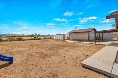58331 Caliente Street, Yucca Valley, CA 92284 - Photo 37