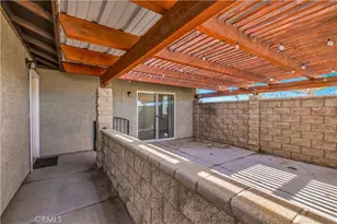 58331 Caliente St, Yucca Valley, CA 92284 - Photo 5
