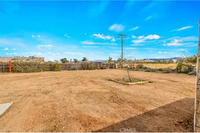 58331 Caliente Street, Yucca Valley, CA 92284 - Photo 43