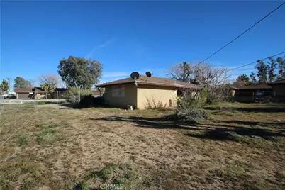 7380 Dumosa, Yucca Valley, CA 92284 - Photo 45