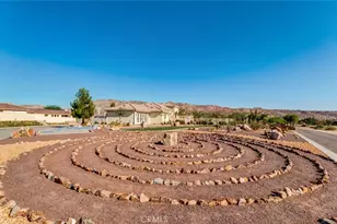 7466 Via Real Ln, Yucca Valley, CA 92284 - Photo 33