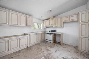 59125 Shayne Ln, Landers, CA 92285 - Photo 7